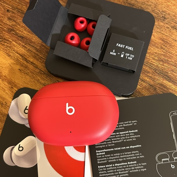Beats Studio Buds, Active Noise Cancelling, Color = RED - Picture 6 of 8